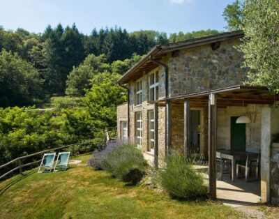 Maison en style Toscan immergée dans la nature